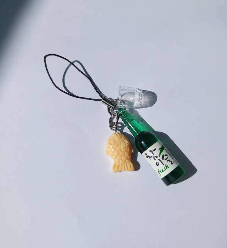 street food keychain Soju bott - Food Zinc 评论和价格